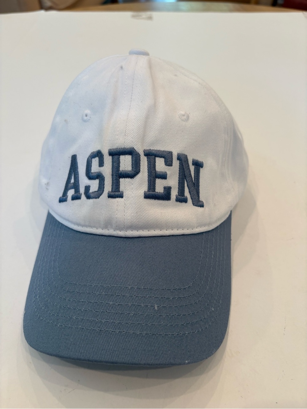 ASPEN Two-Tone Baseball Cap in White and Blue